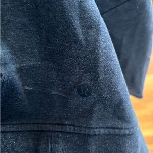 lululemon athletica Men's Navy Sweatshirt